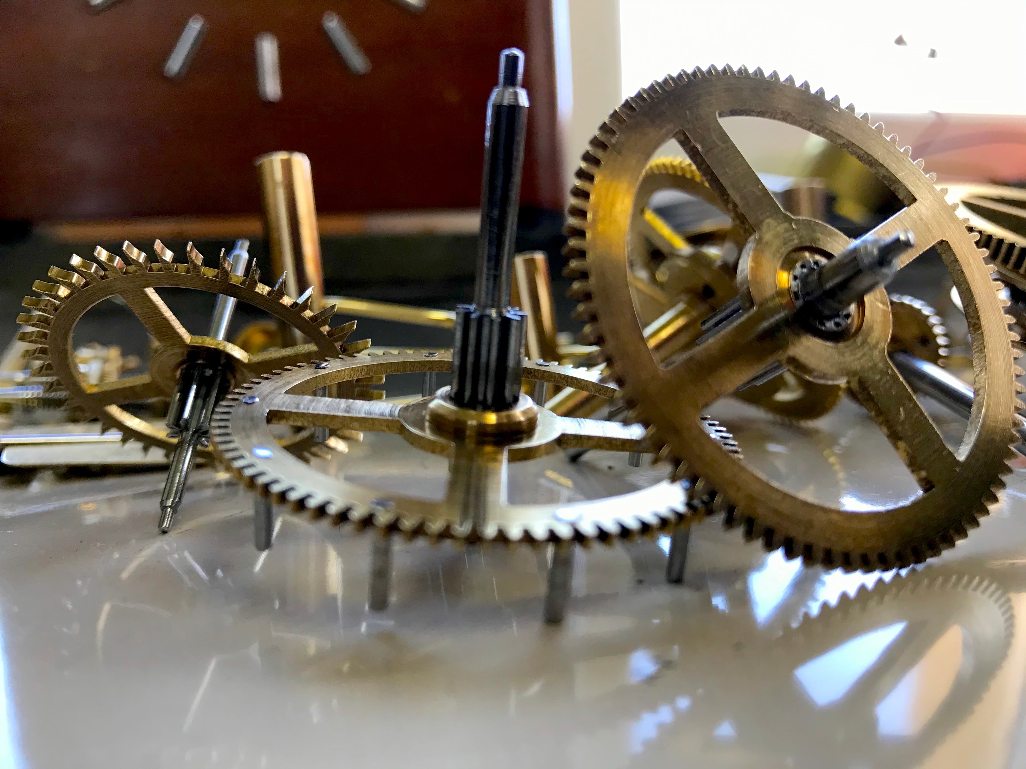 Clocks and Mechanics